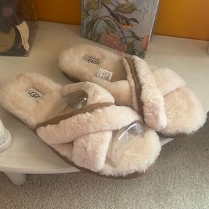 UGG Slipper
